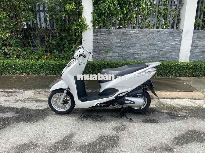 lead 4val đi 6000km biển ông địa nhỏ ông địa lớn