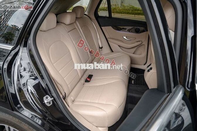 Mercedes Benz GLC 200 2022 - 1 Tỷ 389 Triệu