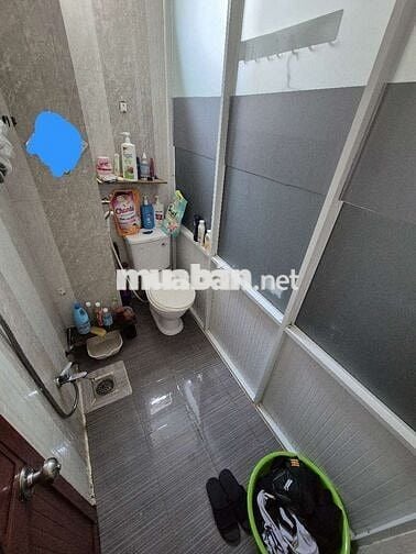 Tìm bạn ở ghép là sinh viên nam
