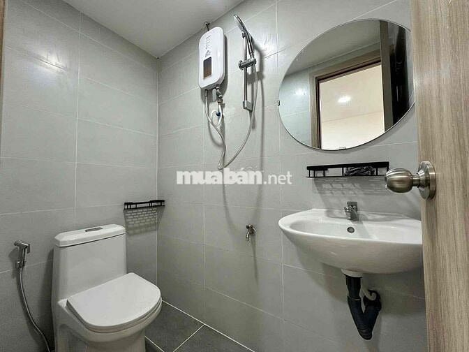 2PN 60m2, 5-6 Người Ở , Sát Q1 , Hutech, UEF, HIU, uef , FTU , GTVT