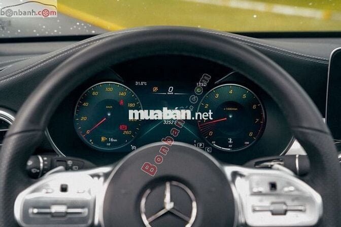 Mercedes Benz GLC 300 4Matic 2022 - 1 Tỷ 889 Triệu