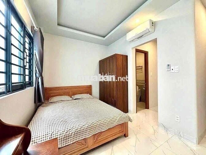 STUDIO FULL NT CỬA SỔ TRỜI TO CỰC THOÁNG NGAY NGÃ TƯ BỐN XÃ