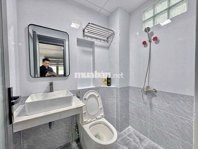 STUDIO FULL NỘI THẤT- BAN CÔNG-GIẶT RIÊNG-NGAY HUTECH