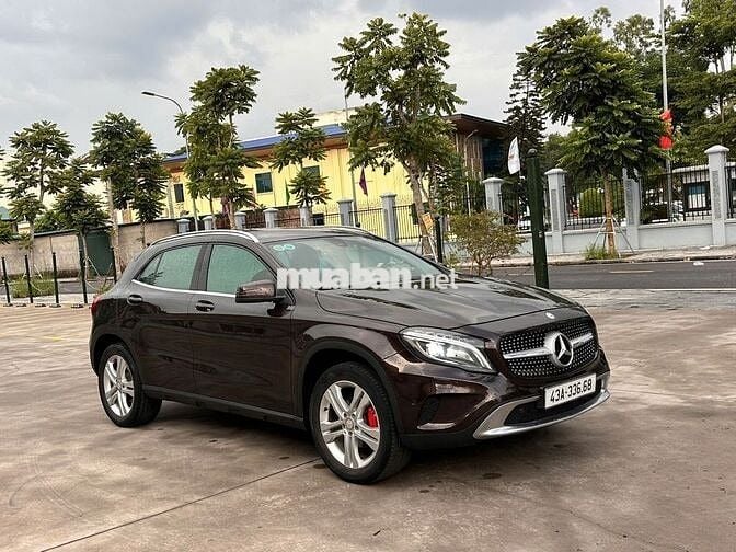 Mercedes Benz GLA Class 2015  - 70000 km