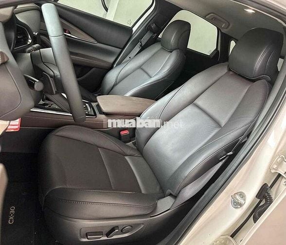 Mazda CX-30 2022 Luxury 2.0 AT - 54000 km