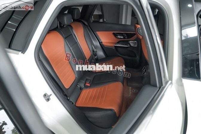 Mercedes Benz GLC 300 4Matic 2024 - 2 Tỷ 539 Triệu