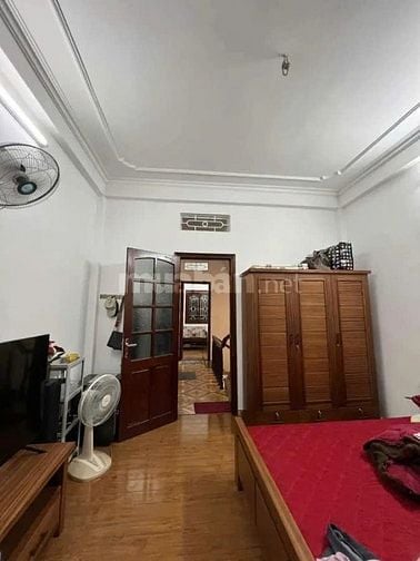 Bán Nhanh siêu phẩm Nguyễn Ngọc Vũ, 61m, 5 tầng, 4,8m MT, Gía 22,1 tỷ 