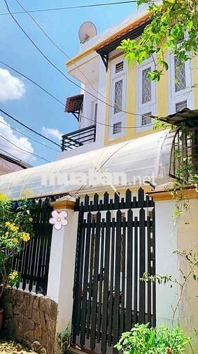 Bán nhà Q7, Huỳnh Tấn Phát, Nguyễn Văn Quỳ, 60m2, 5 tỷ 5, hẻm xe hơi