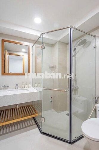 CHO THUÊ CHDV FULL NỘI THẤT - TRẦN HƯNG ĐẠO Q1