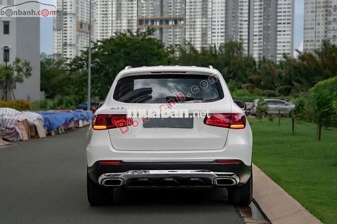 Mercedes Benz GLC 200 2022 - 1 Tỷ 388 Triệu