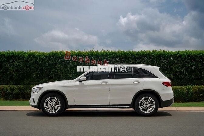 Mercedes Benz GLC 200 2022 - 1 Tỷ 388 Triệu