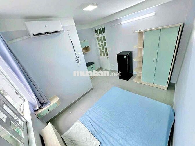 CHO THUÊ CĂN HỘ MINI NGAY NGUYỄN VĂN CỪ FULL NỘI THẤT + CỬA SỔ GIÁ RẺ