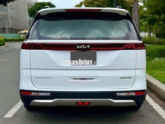 Kia Carnival 2022 Signature 2.2D - 50000 km