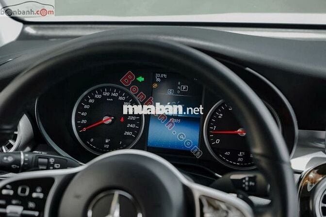 Mercedes Benz GLC 200 2022 - 1 Tỷ 388 Triệu