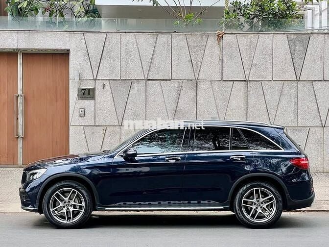 Mercedes-Benz GLC300 4Matic 2017 xanh cavansize