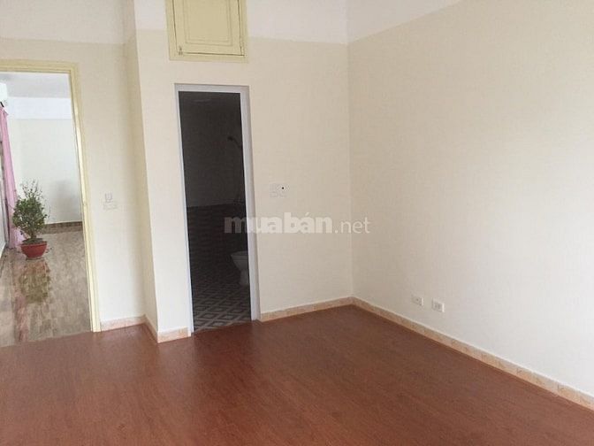 Cho thuê căn hộ 126m2 3 phòng ngủ tại Tòa nhà HH2, phố Dương Đình Nghệ