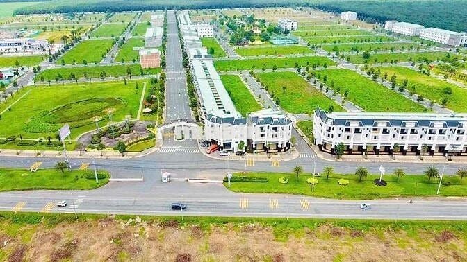 Đất mặt tiền 25c nhơn trạch cần bán