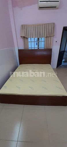 Phòng rộng 30m2 Gần ngã tư Trung Chánh Quận 12