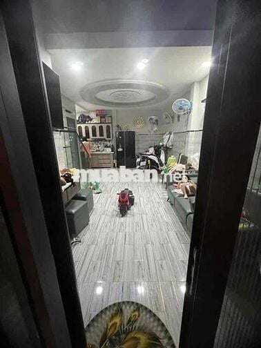 BÁN NHÀ HẬU GIANG NỞ HẬU - DIỆN TÍCH ĐẸP 50m2 - CHỦ GẤP BÁN - NHỈNH 4T