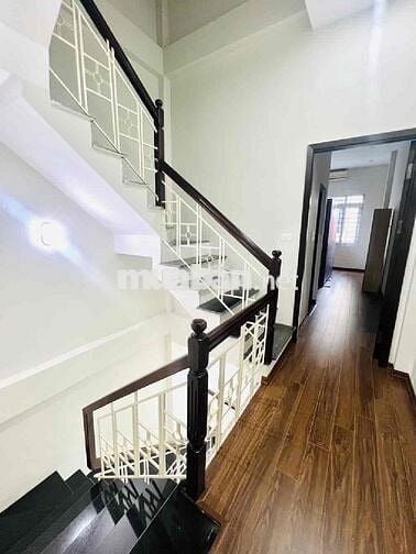 BÁN NHÀ NGÕ 15 NGỌC HỒI, NGÕ NÔNG GẦN PHỐ, 2 MĂT THOÁNG
