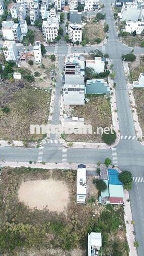 đất đẹp ngay sau làng đại học, chỉ 3,6 tỷ đường 14m