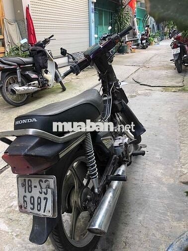 xe làm hồ hay chở hàng (Mấy im ru nổ thì thầm)