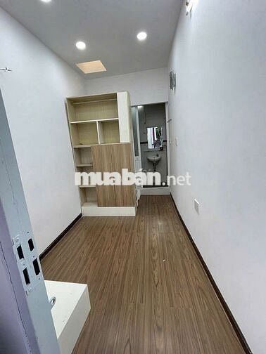 HẺM 2 XE HƠI TRÁNH NHAU KHU NGUYỄN TRỌNG TUYỂN - 28M2  - NHỈNH 2 TỶ
