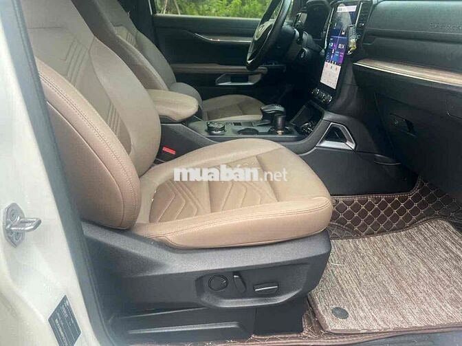 Ford Everest 2023 Titanium+ 2.0 AT 4x4 - 60000 km