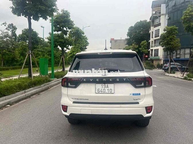 Ford Everest 2023 Titanium+ 2.0 AT 4x4 - 60000 km