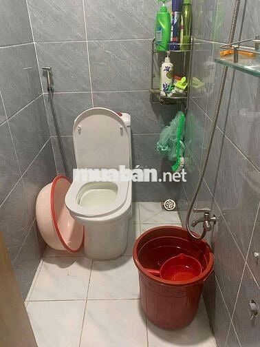 Nhà cho thuê giá rẻ hẽm 994 Huỳnh Tấn Phát