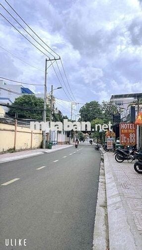 BÁN NHÀ HẺM OTO, ĐƯỜNG 10, CHỢ LINH TRUNG, 109M2,4PN GIÁ 6,5T
