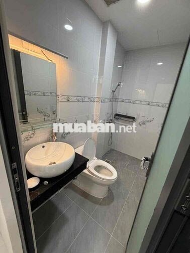 Cho thuê căn hộ Studio Ban công Q4 gần ĐH Luật, ĐH Nguyễn Tất Thành