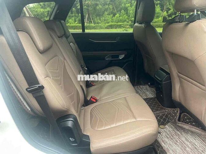 Ford Everest 2023 Titanium+ 2.0 AT 4x4 - 60000 km