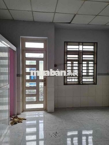 Bán nhà gần ngã tư bốn xã, Lê Văn Quới, dt 4.2x17, 1 lầu, 3PN