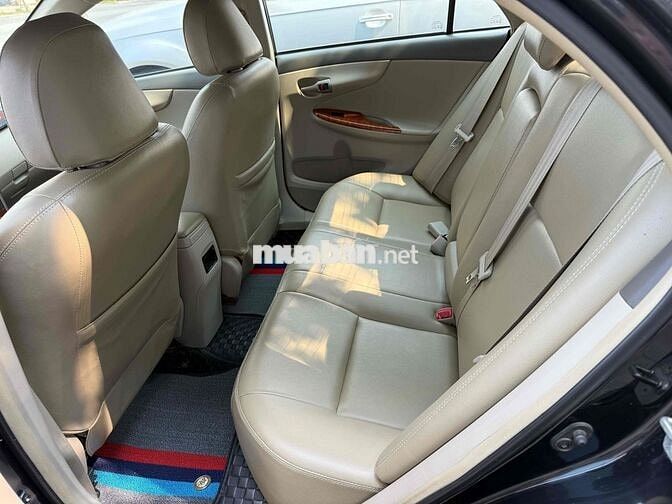 Toyota Corolla Altis 2009 2.0V - 120000 km