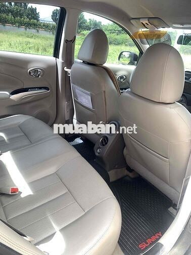 Sunny 2018 XV Premium a e có xe trao đổi nhé
