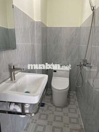 CẦN BÁN NHÀ TRONG KHU HỒNG LONG- P HIỆP BÌNH CHÁNH