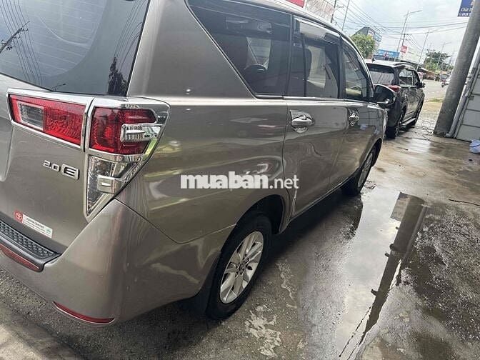 Toyota Innova 2017 2.0E - 110214 km