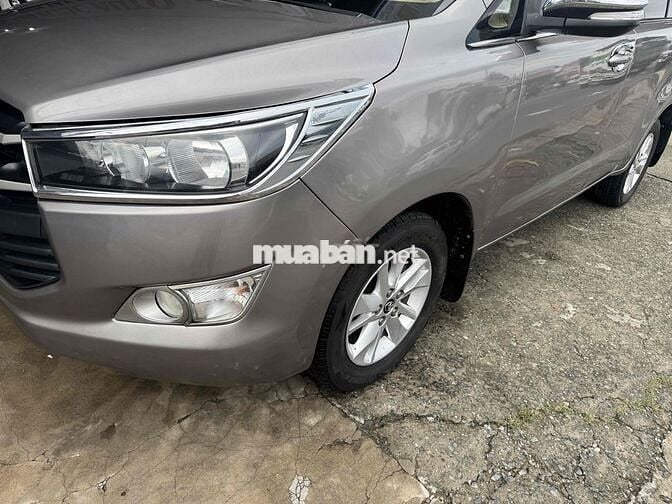 Toyota Innova 2017 2.0E - 110214 km
