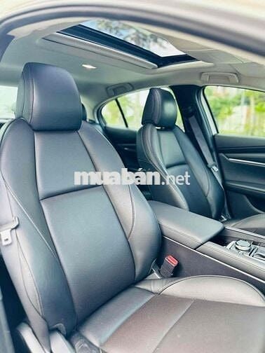 Mazda 3 2019 2.0L Sport Signature Luxury