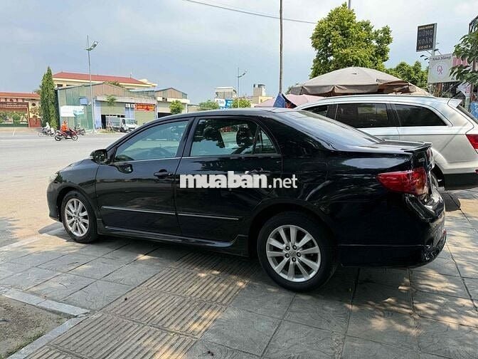 Toyota Corolla Altis 2009 2.0V - 120000 km