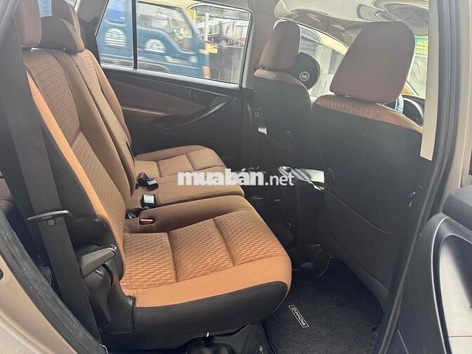 Toyota Innova 2017 2.0E - 110214 km
