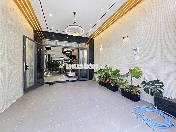 Nhà mới 4Tầng*35m2, Ôtô đỗ cổng, gần chợ, Trường học, 7p ra BxYênNghĩa