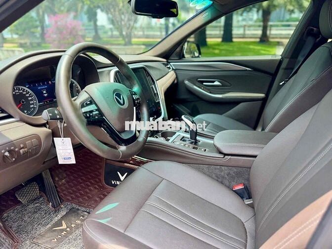 Vinfast Lux A Base 2022 - 20.000km