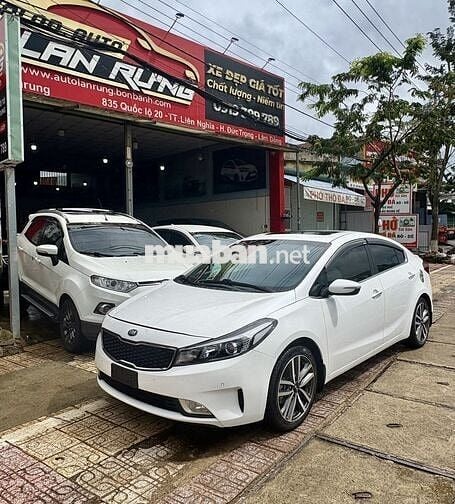 Kia Cerato 2017 1.6 AT - 122000 km