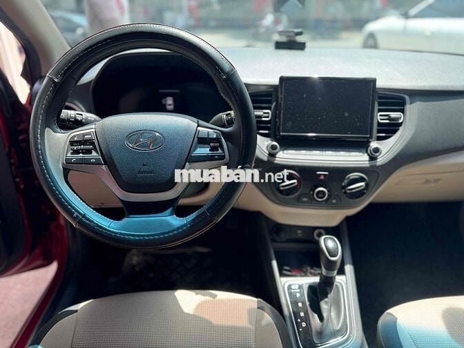 Hyundai Accent 2020 1.4AT - 9000 km