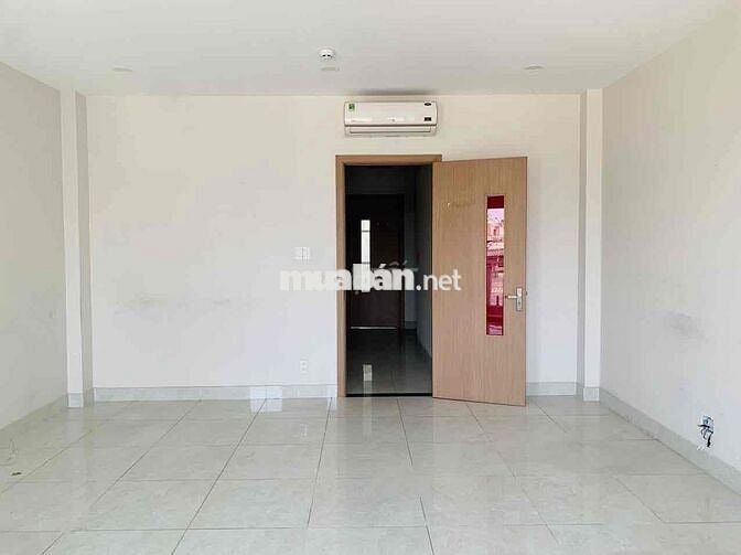 cho thuê văn phòng Q7 giá rê mặt tiền Nguyễn Văn Linh 7.5 tr