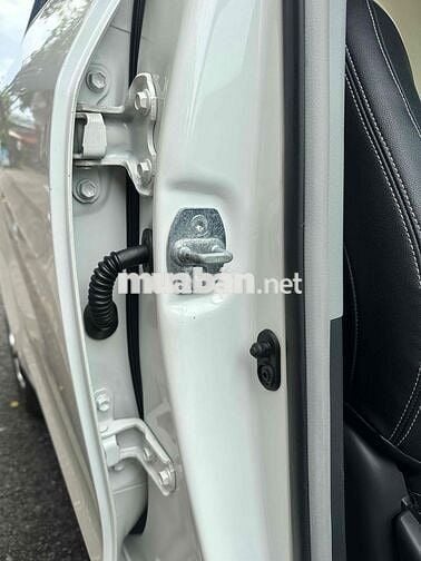 Toyota Yaris 2010 1.3 AT - 5v7km Một chủ Mua mới