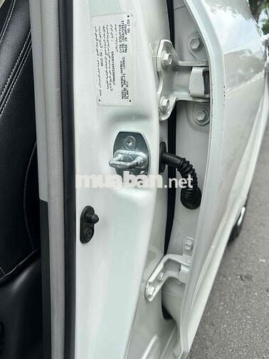 Toyota Yaris 2010 1.3 AT - 5v7km Một chủ Mua mới