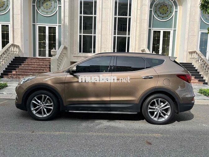 Hyundai Santa Fe 2017 2.4 AT 4 WD - 89000 km